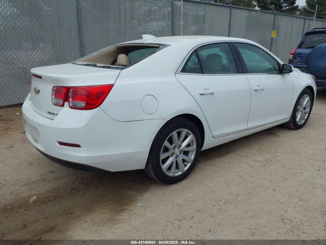 1G11D5SL5FU123428 Chevrolet MALIBU 2LT