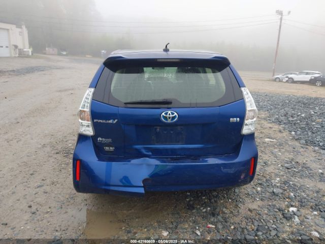 JTDZN3EU7EJ001850 Toyota Prius V Three