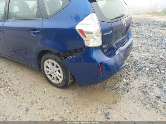 JTDZN3EU7EJ001850 Toyota Prius V Three