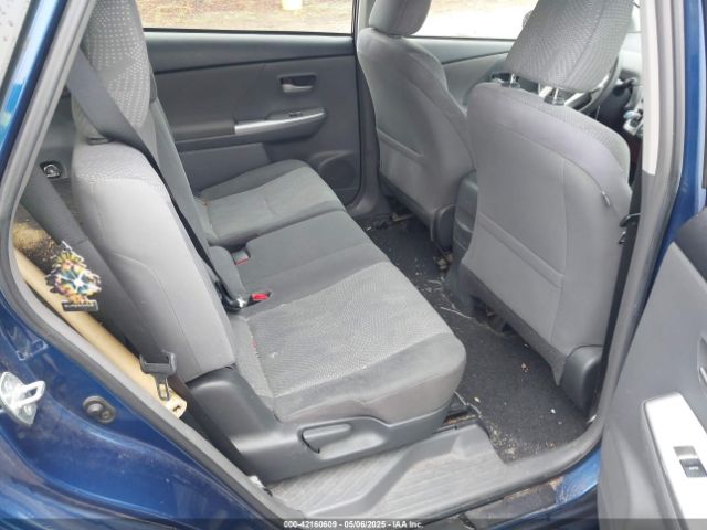 JTDZN3EU7EJ001850 Toyota Prius V Three