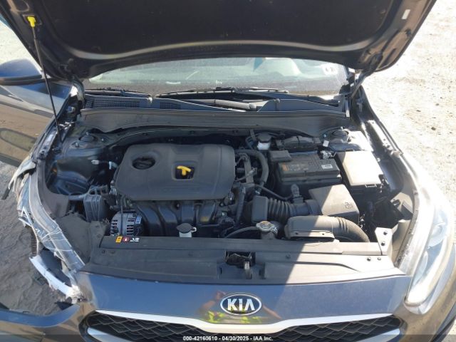 3KPF24AD4ME326202 KIA Forte Lxs