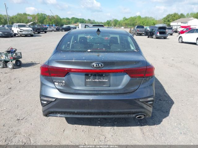 3KPF24AD4ME326202 KIA Forte Lxs