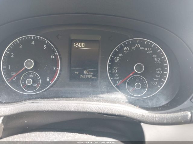 1VWAT7A3XFC040684 Volkswagen Passat 1.8t Wolfsburg Edition