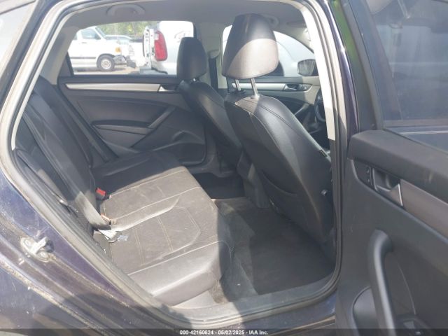 1VWAT7A3XFC040684 Volkswagen Passat 1.8t Wolfsburg Edition