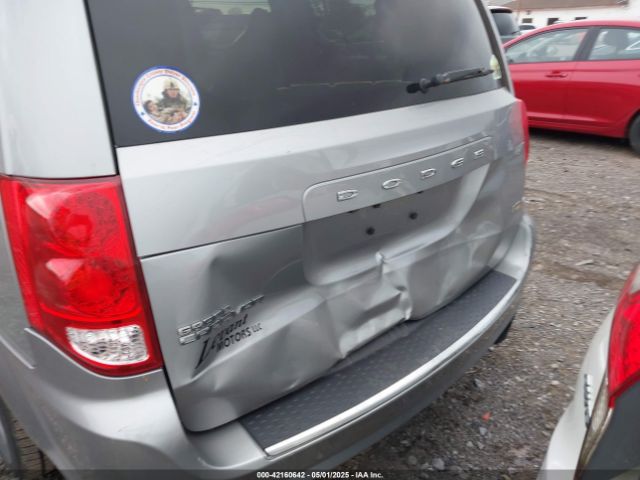 2C4RDGBG8JR159855 Dodge Grand Caravan Se
