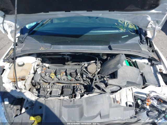 1FADP3N20GL307076 Ford Focus Titanium
