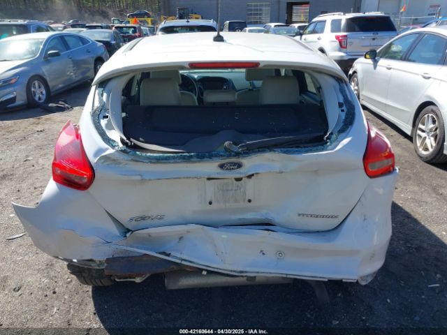 1FADP3N20GL307076 Ford Focus Titanium