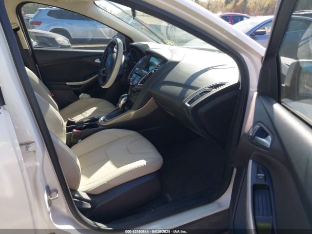 1FADP3N20GL307076 Ford Focus Titanium