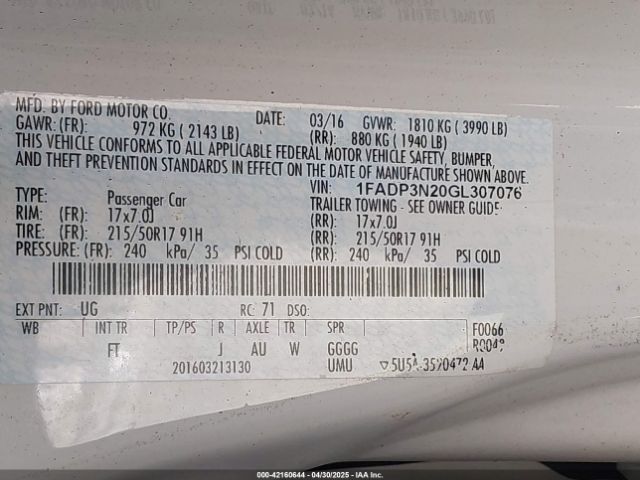 1FADP3N20GL307076 Ford Focus Titanium
