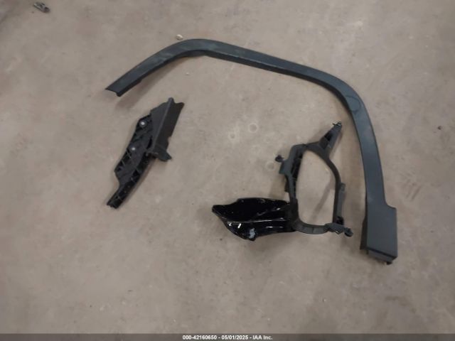 1C4PJMCB5FW772094 Jeep Cherokee Latitude