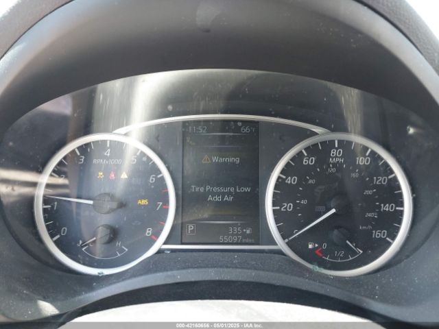 3N1CB7AP1HY379557 Nissan 2017