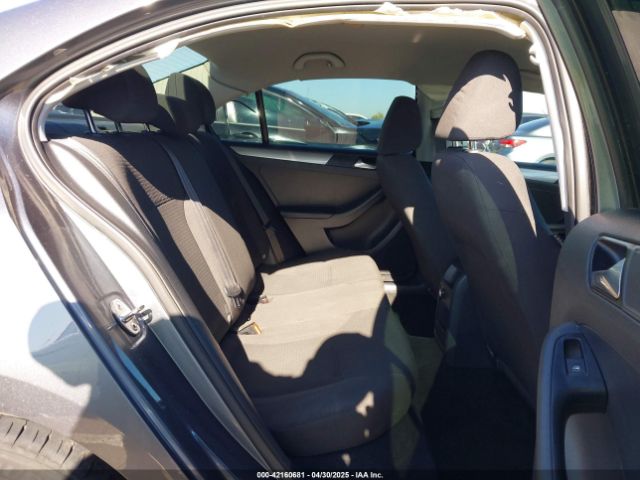 3VWD17AJ4FM295105 Volkswagen Jetta 1.8t Se