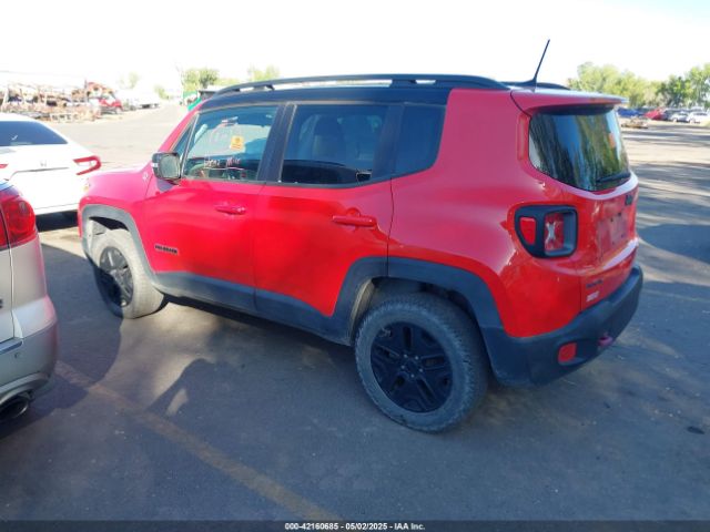 ZACCJBCB0JPG84031 Jeep Renegade Trailhawk 4x4