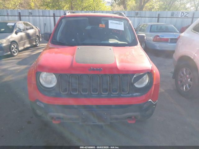ZACCJBCB0JPG84031 Jeep Renegade Trailhawk 4x4