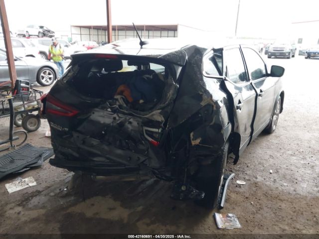 JN1BJ1AV5MW571656 Nissan Rogue Sport S Fwd Xtronic Cvt