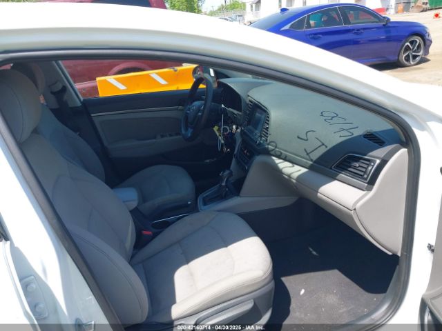 5NPD84LF5HH043300 Hyundai ELANTRA SE