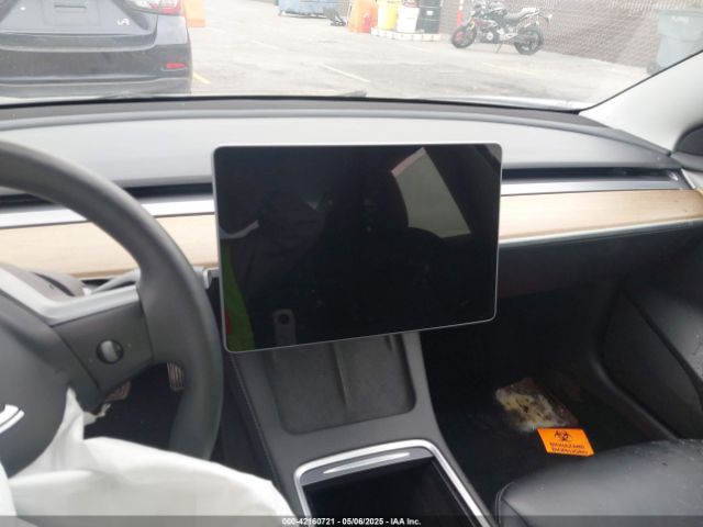 5YJ3E1EA3PF463686 Tesla Model 3 Rear-wheel Drive