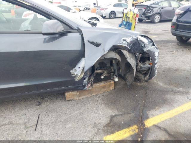 5YJ3E1EA3PF463686 Tesla Model 3 Rear-wheel Drive