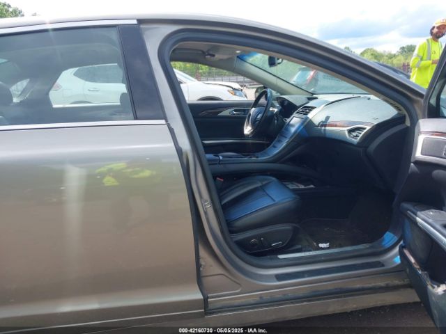 3LN6L2LU4GR630976 Lincoln MKZ HYBRID