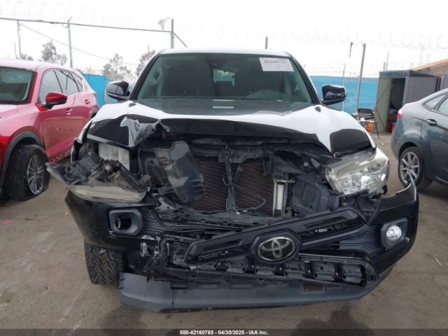 5TFAX5GN5KX140795 Toyota Tacoma Sr5