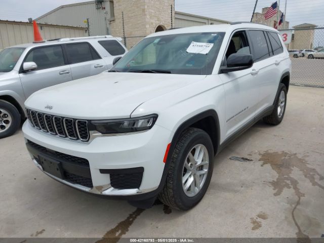 1C4RJKAG2P8886135 Jeep Grand Cherokee L Laredo 4x4