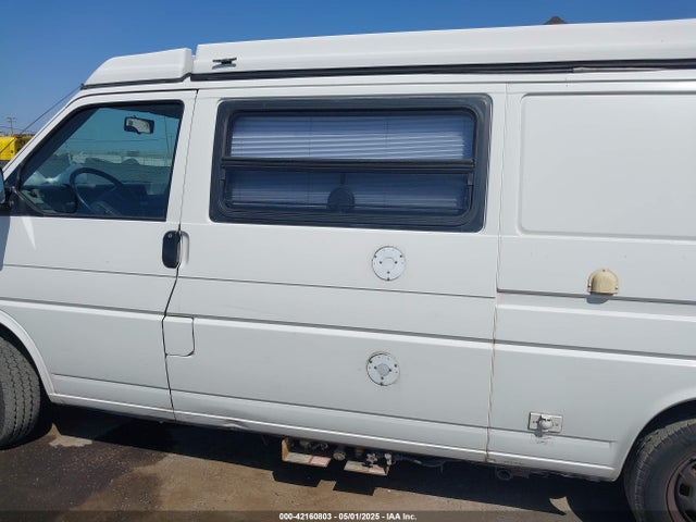 42160803 :رقم المزاد ، WV2EE0707SH002606 vin ، 1995 Volkswagen Eurovan Camper/transporter مزاد بيع