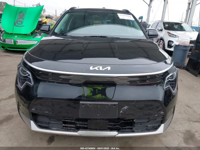 KNDCR3L1XP5038308 KIA 2023