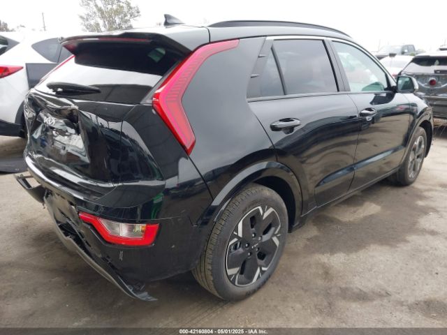 2023 KIA NIRO EV KNDCR3L1XP5038308 Photo 3