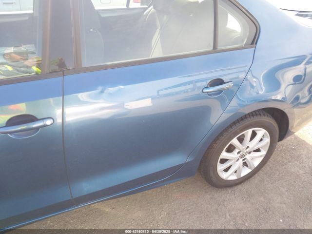 3VWD17AJ6FM297261 Volkswagen Jetta 1.8t Se