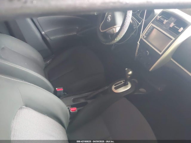 3N1CN7AP4KL873942 Nissan Versa 1.6 Sv