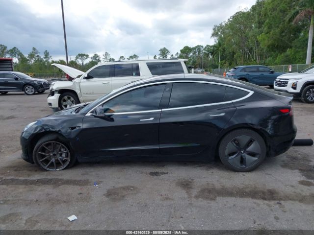 5YJ3E1EA2JF156808 Tesla Model 3 Long Range/mid Range