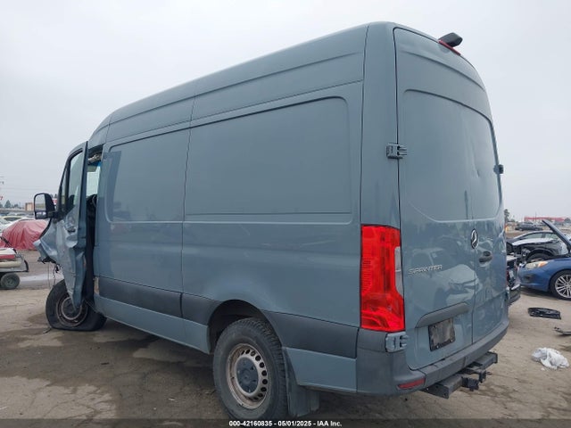 Mercedes-Benz om642 2021 W1Y4EBVY6MT057476 Image 3