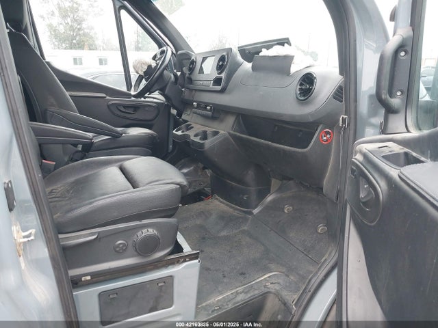 Mercedes-Benz om642 2021 W1Y4EBVY6MT057476 Image 5