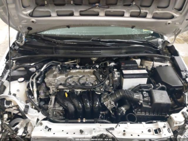 5YFEPRAE2LP046679 Toyota COROLLA LE