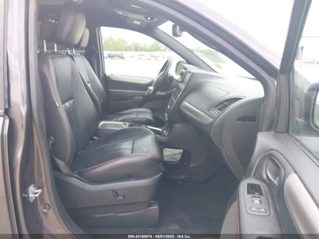 2C4RDGEG4KR739777 Dodge Grand Caravan Gt