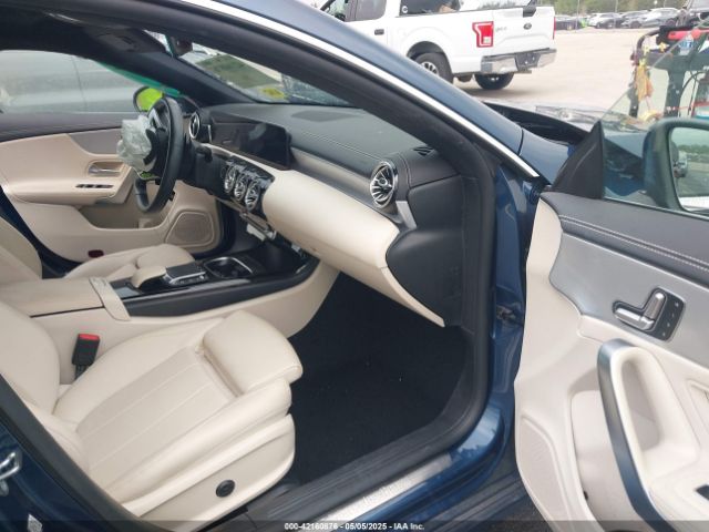 2021 MERCEDES-BENZ CLA 250 W1K5J4GB0MN234963 Photo 4