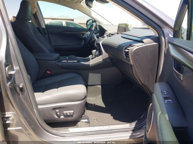 JTJDARBZ5L5009845 Lexus NX 300
