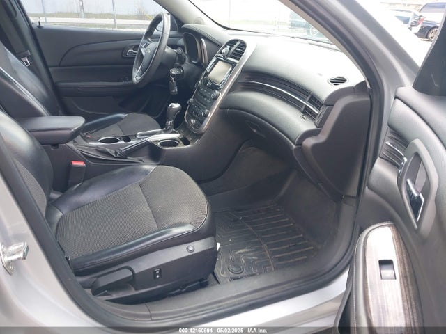 1G11C5SL4EF123944 Chevrolet MALIBU 1LT