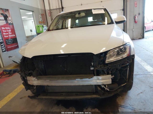 WA1LFAFP2EA104300 Audi Q5
