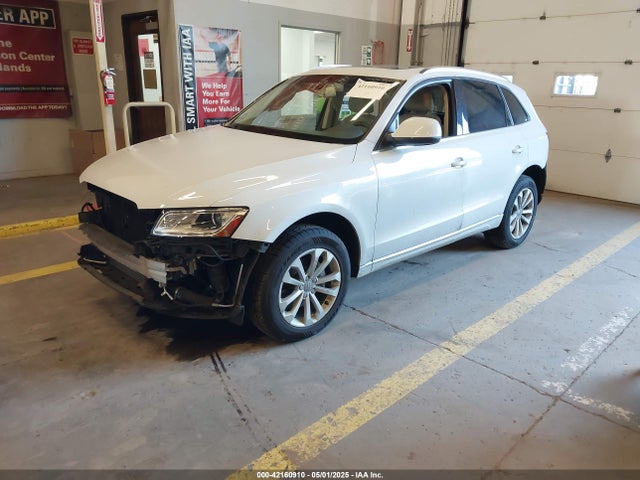 2014 AUDI Q5 WA1LFAFP2EA104300 Photo 1
