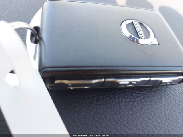 7JRL12TL3NG162992 Volvo S60 B5 Inscription
