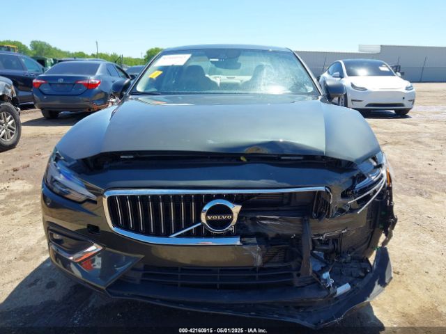7JRL12TL3NG162992 Volvo S60 B5 Inscription