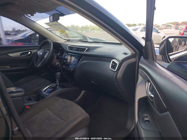 KNMAT2MT8GP612329 Nissan ROGUE S