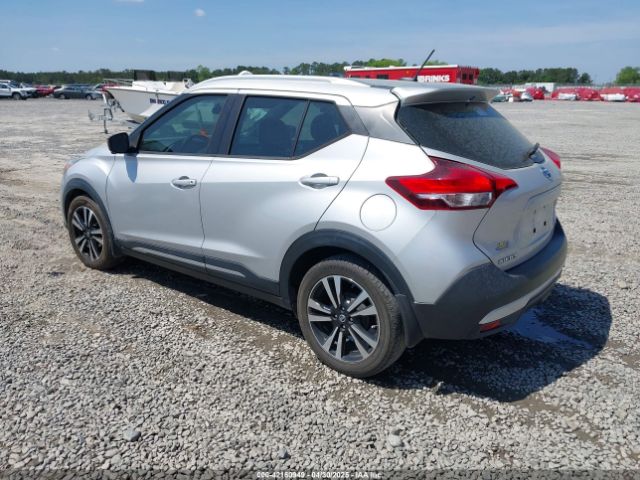 3N1CP5CU0KL498990 Nissan KICKS SR