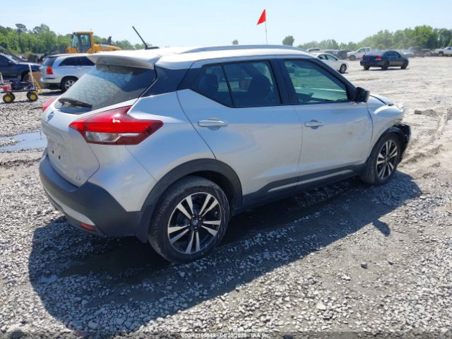 3N1CP5CU0KL498990 Nissan KICKS SR