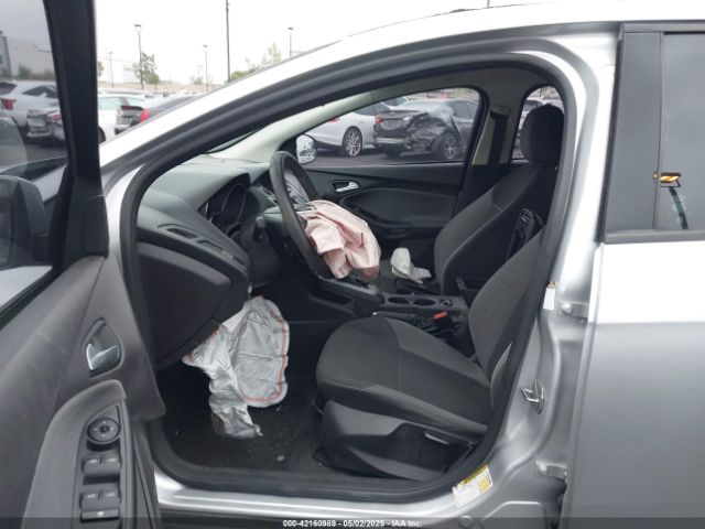 1FADP3F25EL139981 Ford FOCUS SE