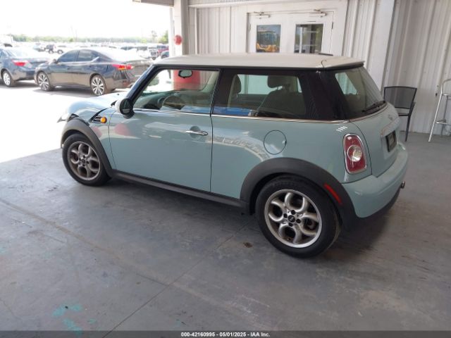2012 MINI COOPER WMWSU3C55CT261047 Photo 2