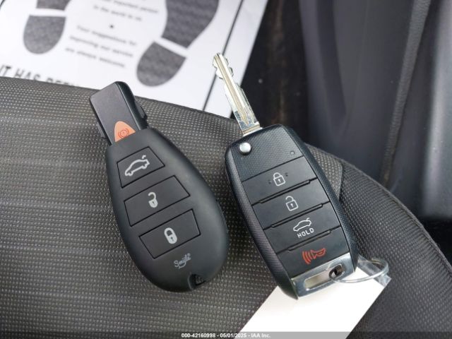 KNAFK5A82G5620977 KIA FORTE LX