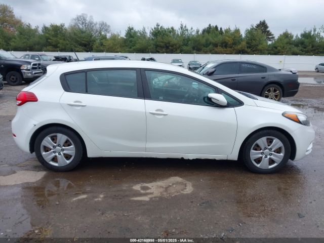 KNAFK5A82G5620977 KIA FORTE LX