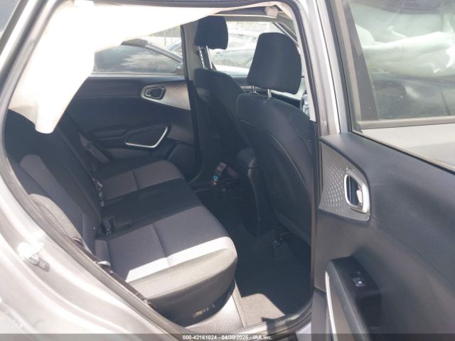 KNDJ23AU3N7801330 KIA SOUL LX